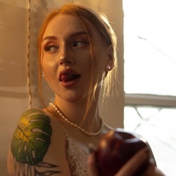 Шлюха Кира 42802