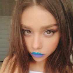 Шлюха Вика 22326