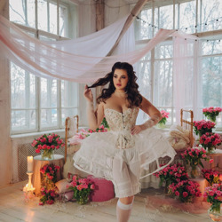 Шлюха Кира 41235